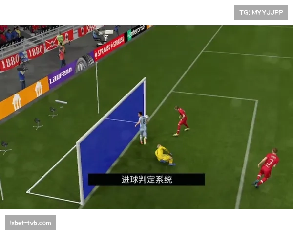 门线技术回放显示，皮球整体未过线，法兰克福逃过一劫
